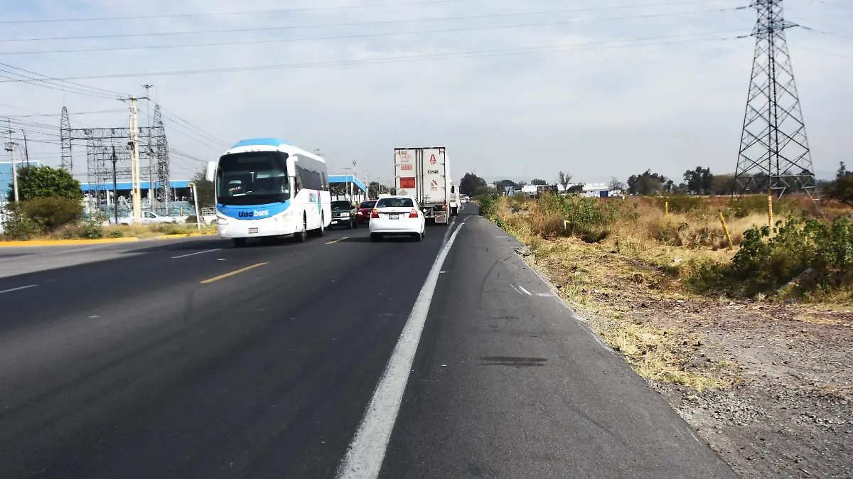 Carretera-señalamientos (1)